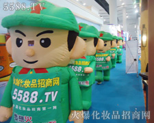 ���R�Ĳ���̤����һ�N�Զ����N����΢Ц�����˟o�޵ğ���