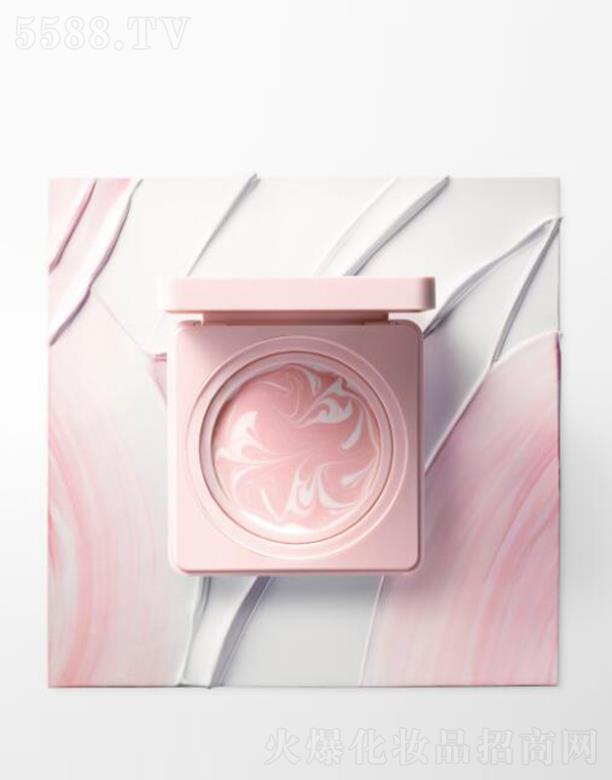 ·����܎��ˮ���yƷ(�Ϻ�)���޹�˾���o(j��)��ϣ��Ů�r(sh��)�����˪ ��˪�׊y����һ�۝�(r��n)����