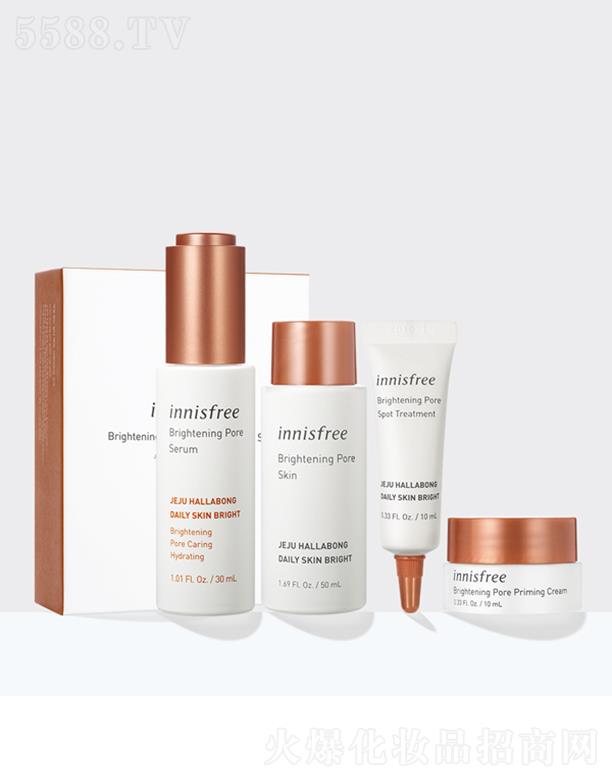 ��(��i)����̫ƽ���Q(m��o)�����޹�˾����(��i)����˾ ��Ԋ(sh��)�L(f��ng)����׼�(x��)�۾��A¶�؄e���b ƽ�����w���|(zh��)