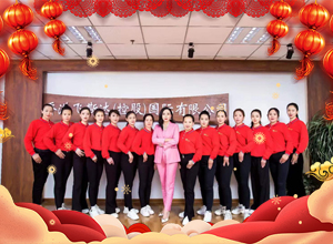 ���ߚwȥҲ�����R�����g���w˹�_(d��)���﹧ף�����R���񣬸����pȫ���f�������