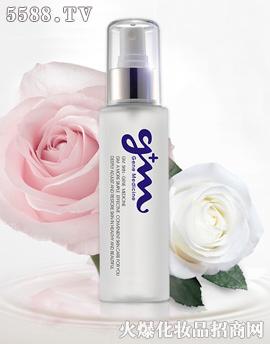 �Ú�ɫõ����¶Һ