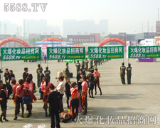 ���ڑ����ĸ�������ʹ�𱬾W(w��ng)�l(f��)չ�Ѵ�