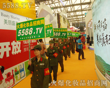 �𱬈F(tu��n)�(du��)���ڳ��L(f��ng)����������