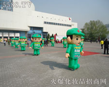 ��ͨ��ģ�������L(f��ng)�������P(y��ng)���h(yu��n)����