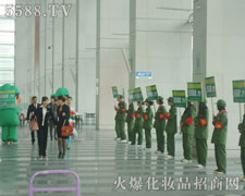 Ŭ�����Գ�������ֱǰ���Zȡ������