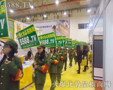 �Gɫ܊�b�������Ӣ�˲��l(f��)�������C��