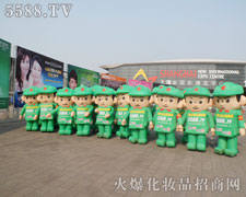 ��ͨ��ģ��(zh��n)ʿ������ƴ����һֱ��ǰ��