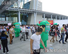 �𱬑�(zh��n)ʿ�ٴ�չʾ�����˵��L(f��ng)��