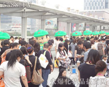 �Gɫ܊�b��ͨ��ģ��������ݰ����������f��