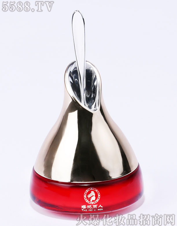 ����������ɽѩɏ���a(b��)ˮ˪