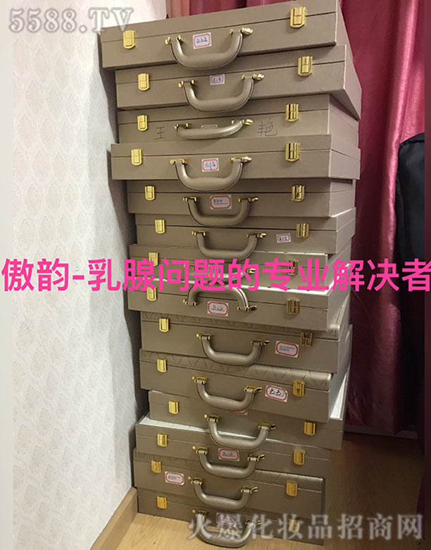 ���һ���ن��}�Ľ�Q��