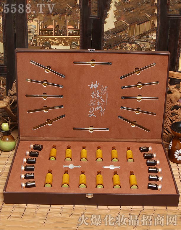 �������佪��