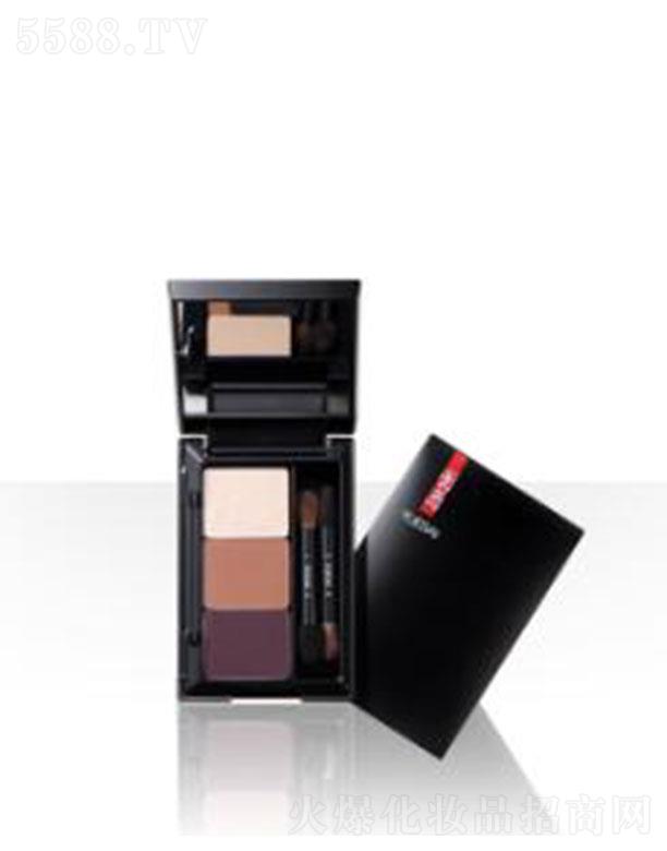 �������۾����ɺ�02��(j��ng)����ɫ