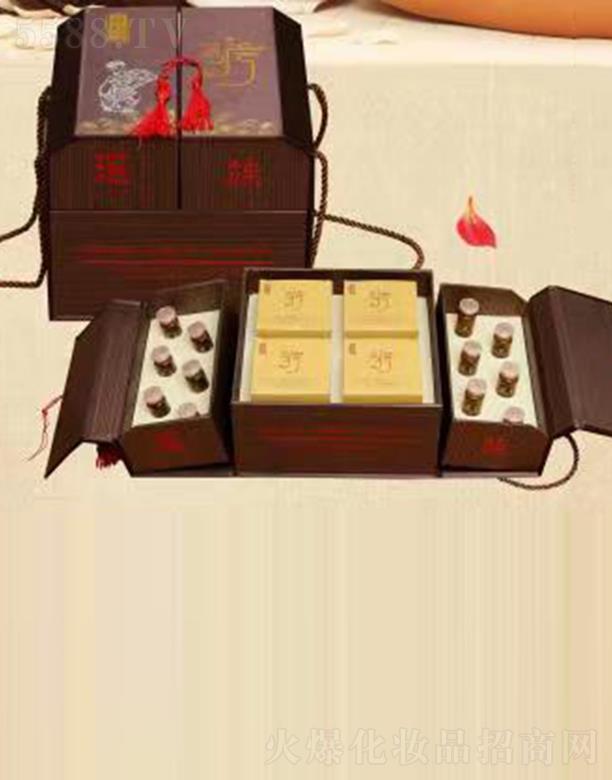 ����������^��  ���ٷ����^��