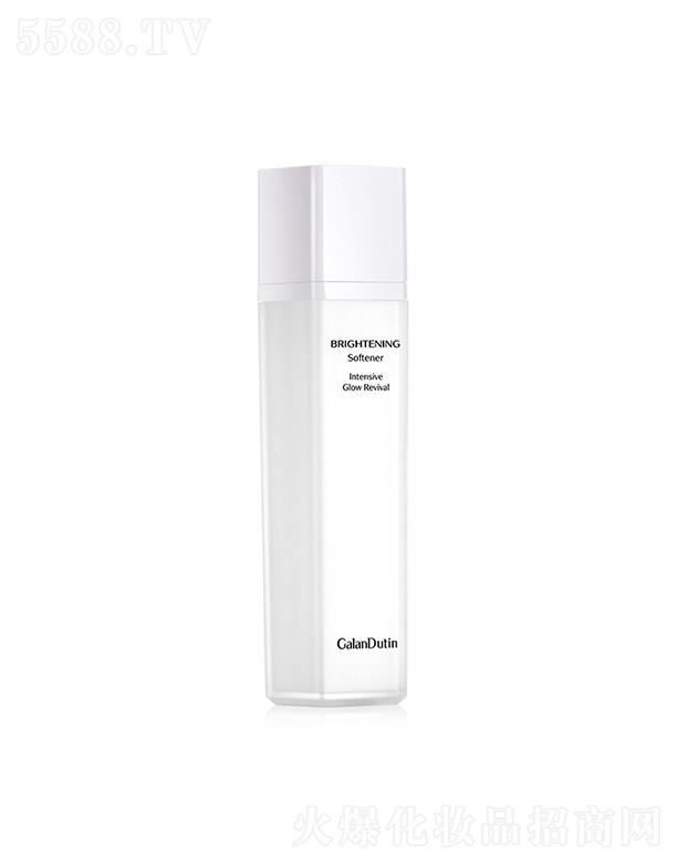 ���m��͡�������ˬ�wˮ  �����wɫ���������aˮ���м�������ˬ�wˮ