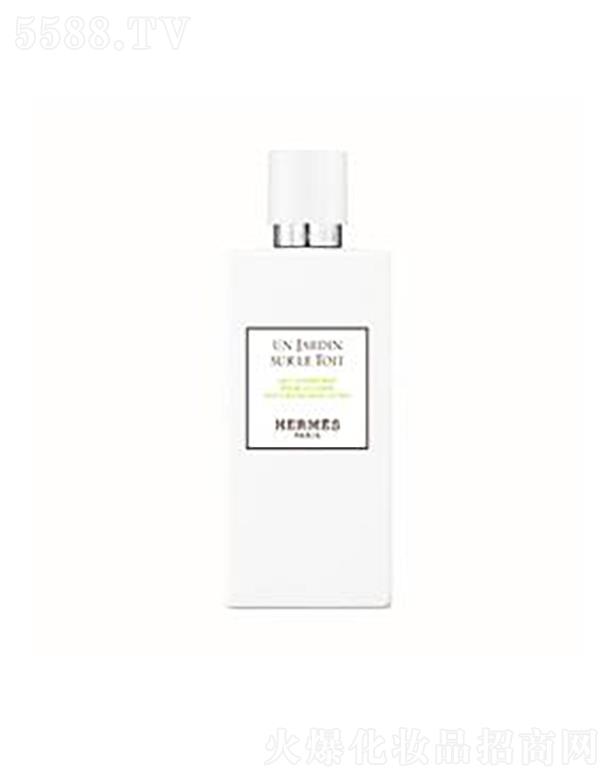 ���R����픻��@���w�����w��