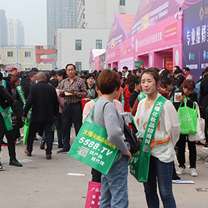 �𱬻��yƷ���̾W(w��ng)��Ӣ����ͦ�����w�S��