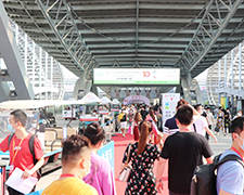 һ���S��һ���w�����𱬡���������(chu��ng)������E