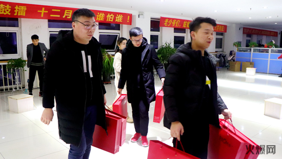 ���i�o�f�q������󴺚w����ϵ�T������ů�������𱬾W(w��ng)����öY�����ͣ�