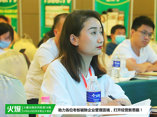 �����y�����������Ծ�����������ģʽ����¶�ИI(y��)����ʹ�c���ṩϵ�y(t��ng)���̷�����