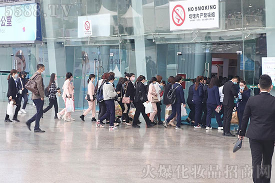 ����ʢ�����س��������44�óɶ����I(y��)���[��ʢ���_Ļ