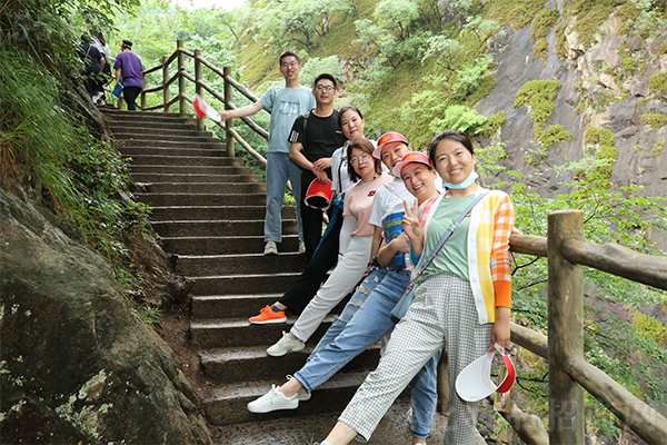 �߽��������߽����y(t��ng)�Ļ�