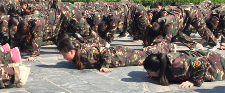 һ�˷��eȫ�w���P���@���ǈF꠾�����