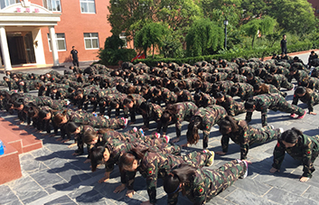 �ߜ��˿������������I���Գֲ��ŗ���