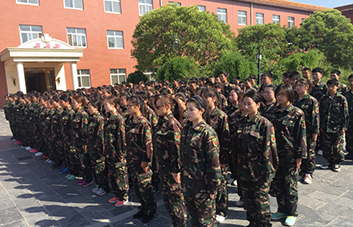 ���P�Α��P��ȫ�w�ˆT�鷸�e�W�T�I����