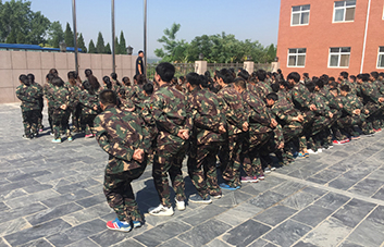 Ӣ���Sˬ���]�гC��������ֻ�Јԏ���