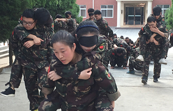 �������������Փ�D�y�U�����Ҷ����վo������c��ͬ����