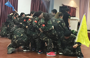 �𱬴��ͥ���Q��һ���K�����ˈF�Y�o�������ܳɹ���