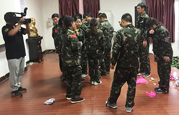 Ҫ��Ȅe�˃�(y��u)������Ҫ�����������κ��˵�Ŭ����