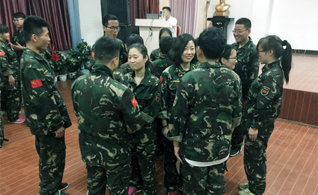 ٝ���e�����ի@�옷��