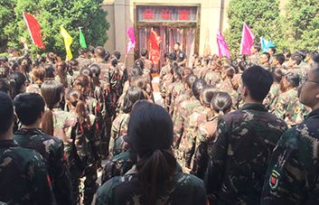 �I�����ǈF꠵ĺ�����һ��һ�ж��Ǳ�����