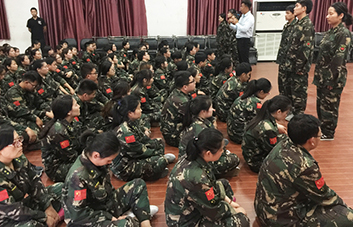 �ɲ���Ƹ���I��F(xi��n)�����F(xi��n)���Z��