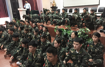 ����������һ���x�����㶼Ҫ�ٷְوԳ���