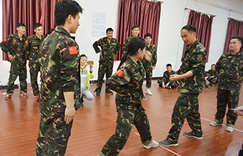 �ɹ�·����Ҫ����һ�z��и���A��·����߀��ƴ��׷����