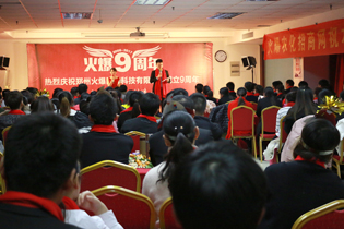 9�d�L(f��ng)�����ж��������������ʽ�_����